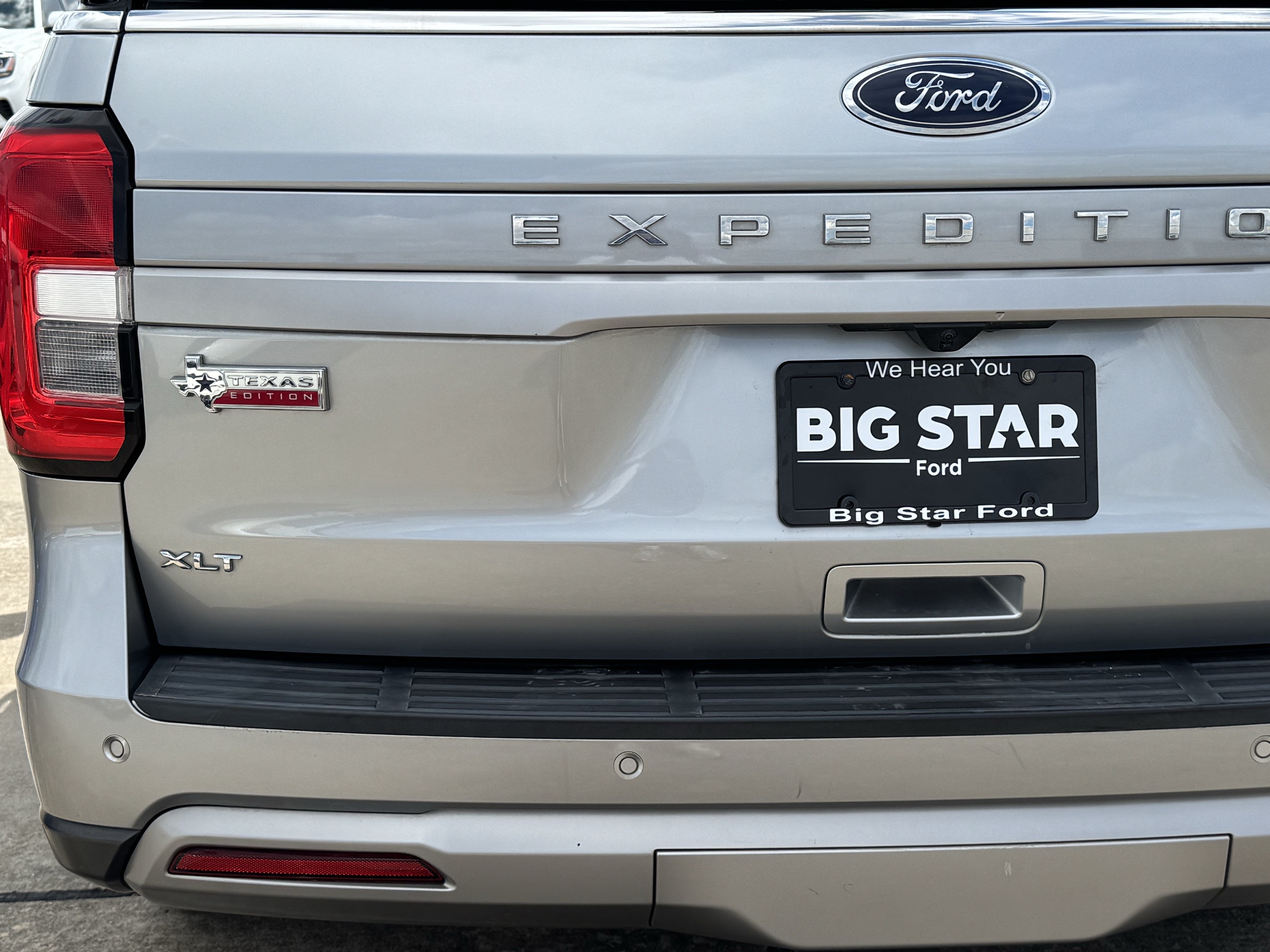 Used 2022 Ford Expedition XLT RWD image 10
