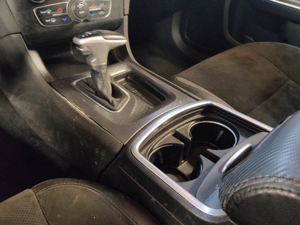 Used 2016 Dodge Charger R/T RWD image 26