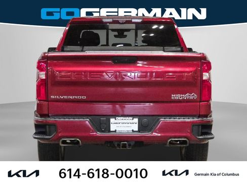 Used 2020 Chevrolet Silverado 1500 High Country w/ Technology Package AWD/4WD image 10