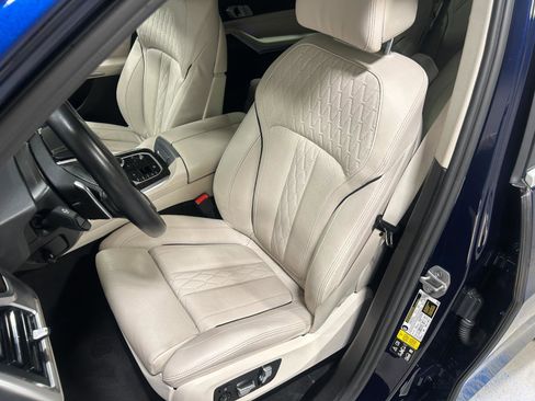 Certified 2023 BMW X7 xDrive40i w/ Climate Comfort Package image 12