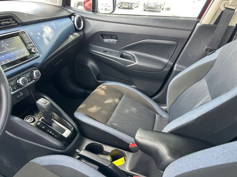 Used 2025 Nissan Versa SV w/ Trunk Package FWD image 23