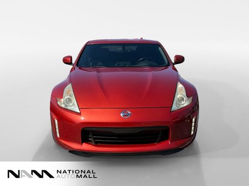 Used 2014 Nissan 370Z Touring w/ Sport Package RWD image 8