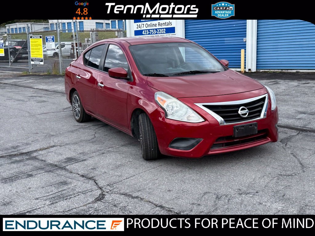 Used 2015 Nissan Versa SV FWD image 3