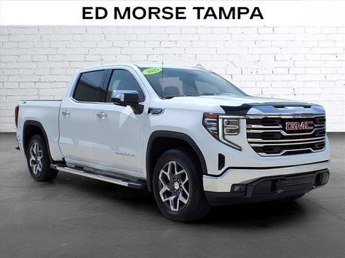 Used 2025 GMC Sierra 1500 SLT w/ SLT Premium Package AWD/4WD image 5