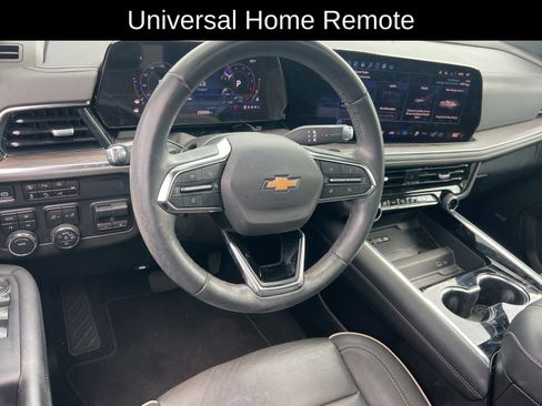 Used 2025 Chevrolet Tahoe Premier w/ Sun And Tow Package AWD/4WD image 16