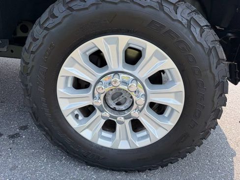 Used 2020 Ford F250 XLT w/ Snow Plow Prep Package AWD/4WD image 28