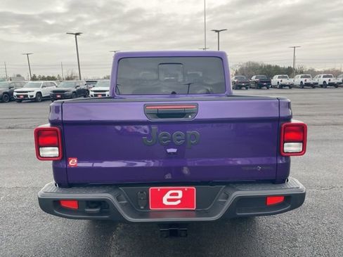 New 2026 Jeep Gladiator Sport AWD/4WD image 6