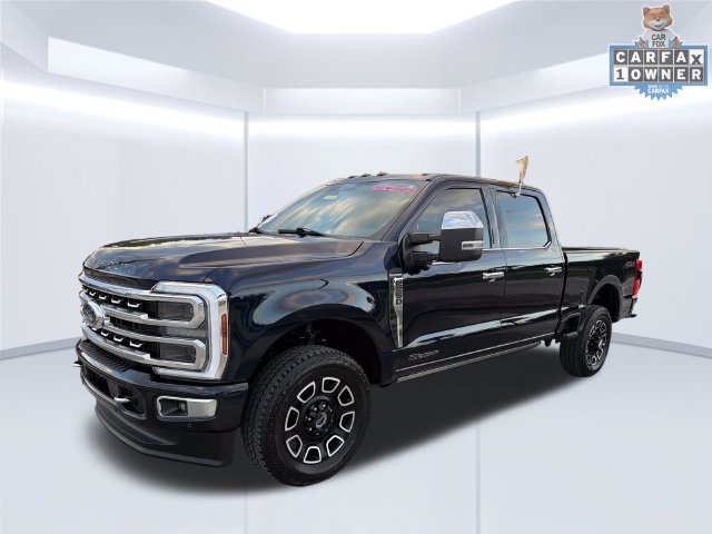 Certified 2024 Ford F250 Platinum AWD/4WD image 3