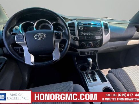 Used 2012 Toyota Tacoma PreRunner w/ TRD Sport Pkg RWD image 8