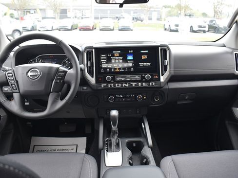 New 2026 Nissan Frontier SV w/ SV Convenience Package image 32