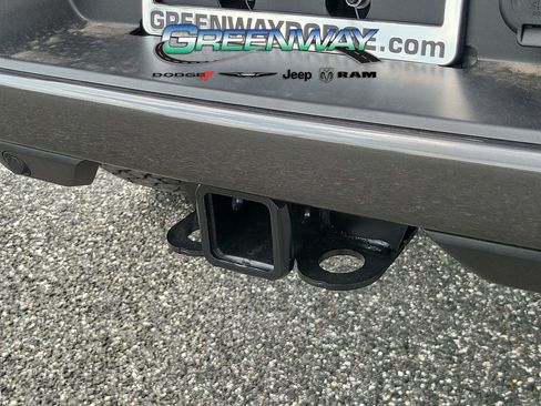 New 2025 RAM 2500 Big Horn AWD/4WD image 10