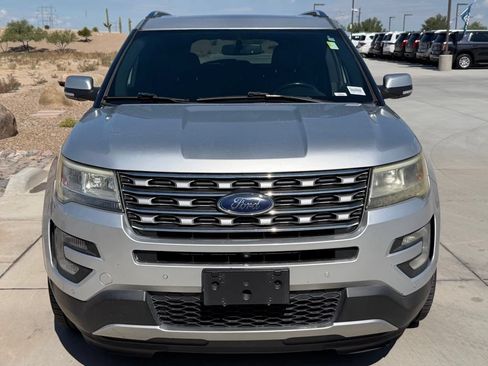 Used 2017 Ford Explorer Limited AWD/4WD image 3