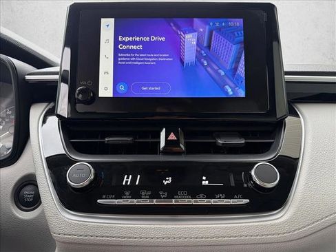 Certified 2025 Toyota Corolla Cross LE image 18