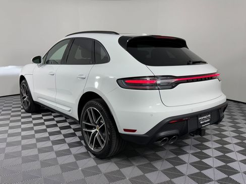 New 2026 Porsche Macan image 3