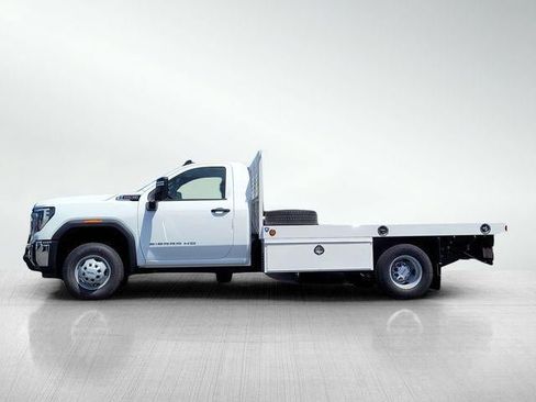 New 2026 GMC Sierra 3500 Pro w/ Convenience Package AWD/4WD image 7