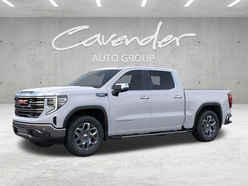 New 2026 GMC Sierra 1500 SLT image 2
