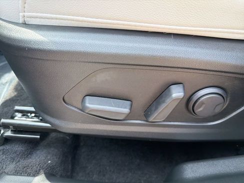 Used 2025 Hyundai Tucson SEL AWD/4WD image 16
