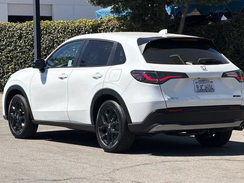 Certified 2024 Honda HR-V Sport image 6