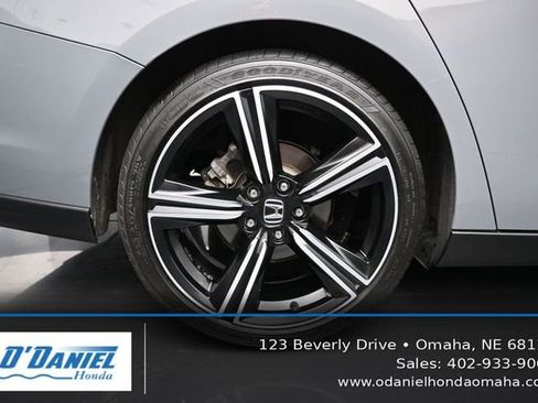 Used 2023 Honda Accord Sport image 41