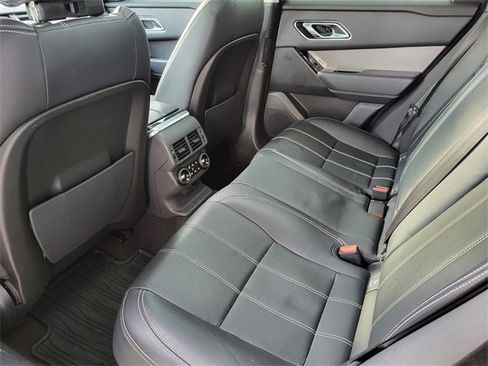 Used 2019 Land Rover Range Rover Velar S image 34