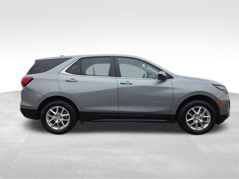 Used 2024 Chevrolet Equinox LT image 11