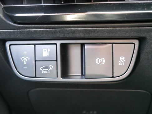 Certified 2024 Kia EV6 Wind w/ Wind Technology Package image 26