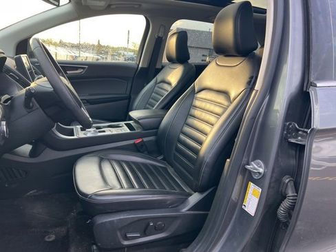 Used 2022 Ford Edge SEL w/ Convenience Package AWD/4WD image 11