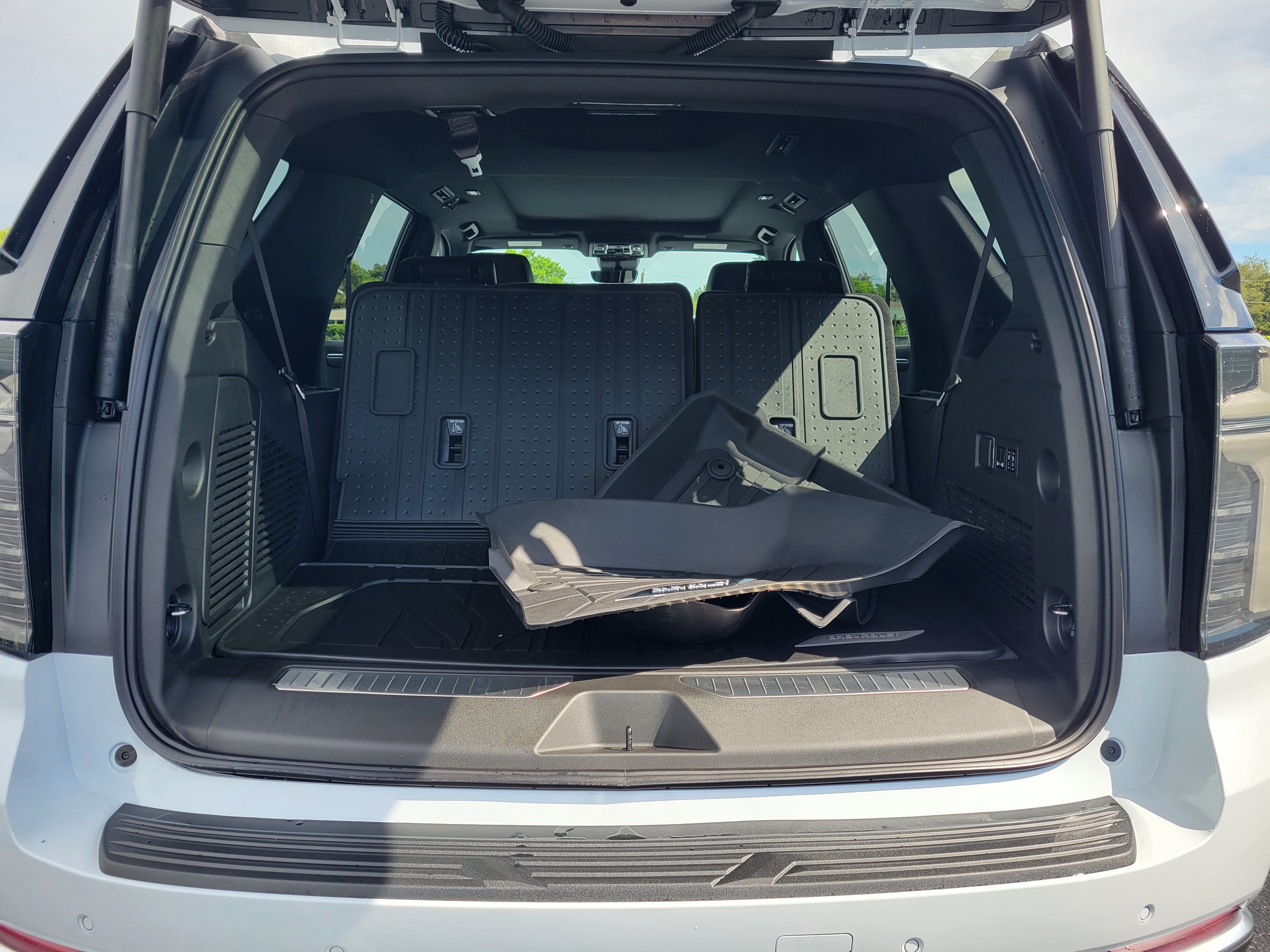 New 2026 Chevrolet Tahoe High Country RWD image 8