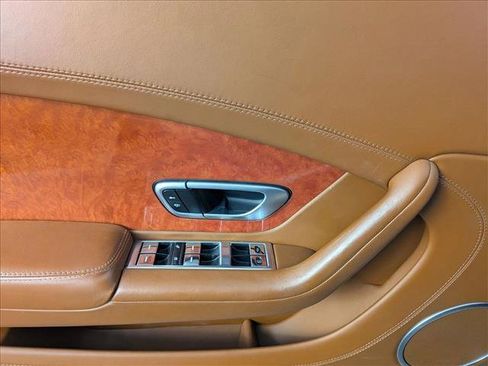 Used 2012 Bentley Continental GT image 23