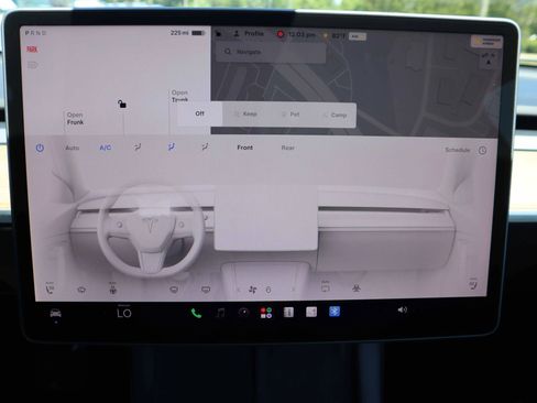Used 2022 Tesla Model Y Long Range AWD/4WD image 21