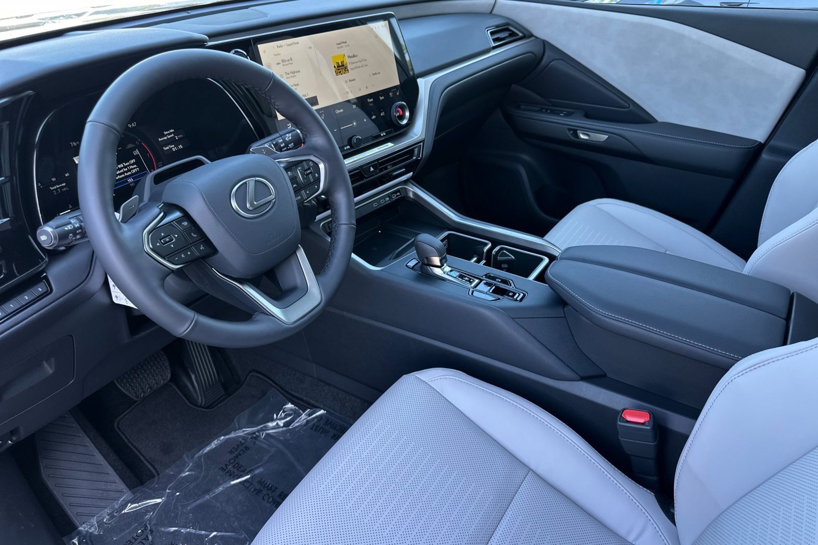 New 2026 Lexus TX 350 FWD w/ Technology Package image 4