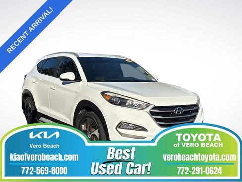 Used 2017 Hyundai Tucson Sport image 1