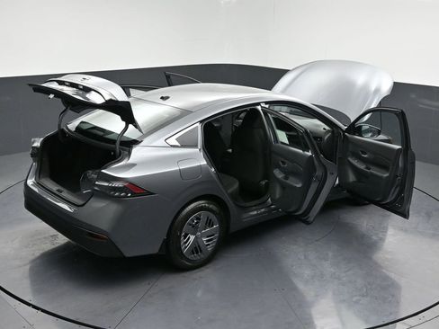 New 2026 Nissan Sentra S w/ Floor Mat Package image 32