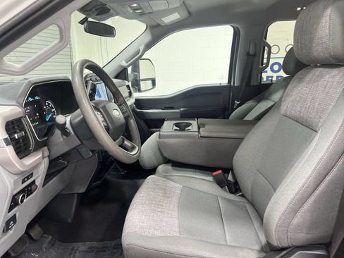 Used 2023 Ford F150 XLT w/ Trailer Tow Package AWD/4WD image 11