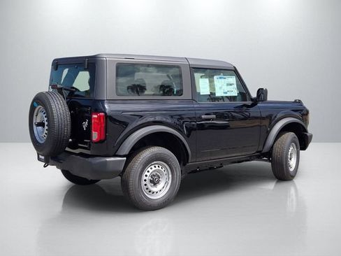New 2026 Ford Bronco 2-Door AWD/4WD image 3