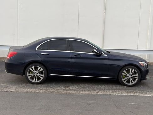 Used 2015 Mercedes-Benz C 300 Sedan image 2