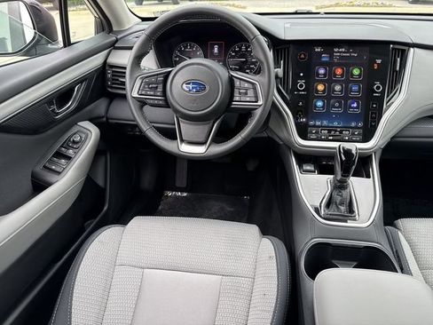 Used 2025 Subaru Outback Premium image 10