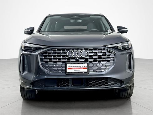 Used 2025 Audi Q5 Premium Plus w/ Premium Plus AWD/4WD image 8