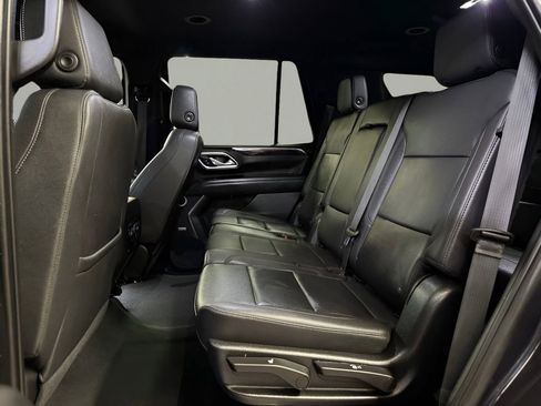 Used 2023 Chevrolet Tahoe LT w/ Luxury Package image 12