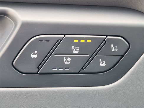 New 2026 Kia EV9 Wind image 15