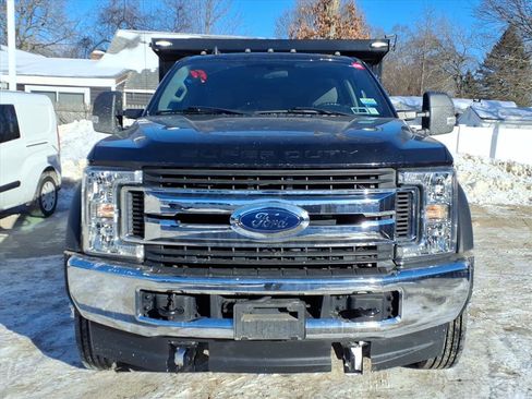 Used 2019 Ford F550 XL w/ XLT Value Package image 2