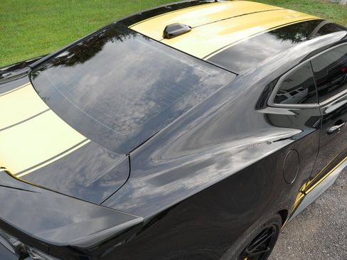 Used 2020 Chevrolet Camaro ZL1 RWD image 46