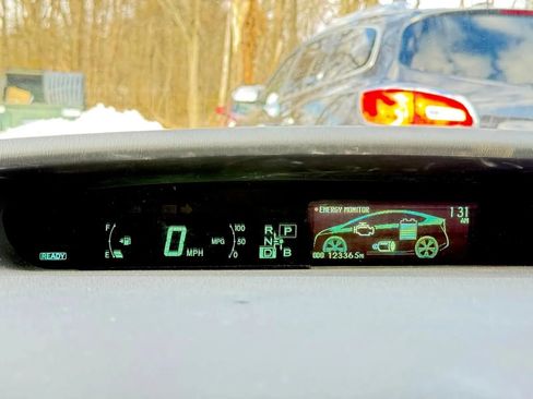 Used 2011 Toyota Prius Two FWD image 13