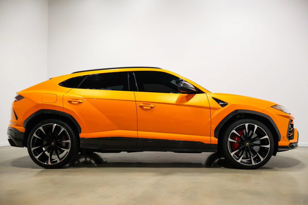 Used 2021 Lamborghini Urus AWD/4WD image 78