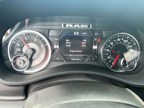 Used 2019 RAM 3500 Laramie AWD/4WD image 30