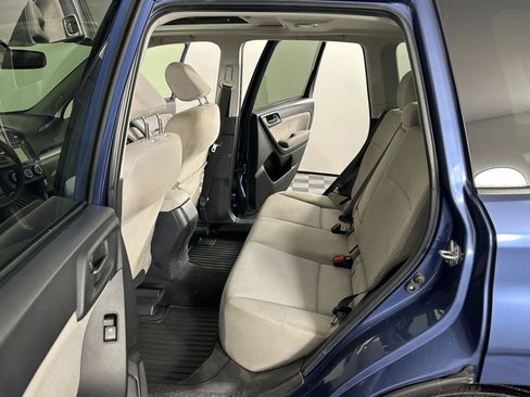Used 2014 Subaru Forester 2.5i Premium image 29