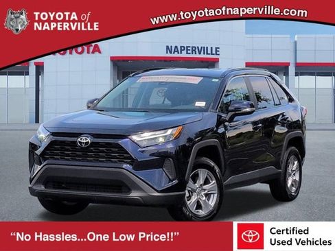 Used 2025 Toyota RAV4 XLE AWD/4WD image 1