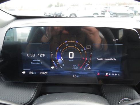 New 2026 Chevrolet Equinox LT w/ Convenience Package II image 22