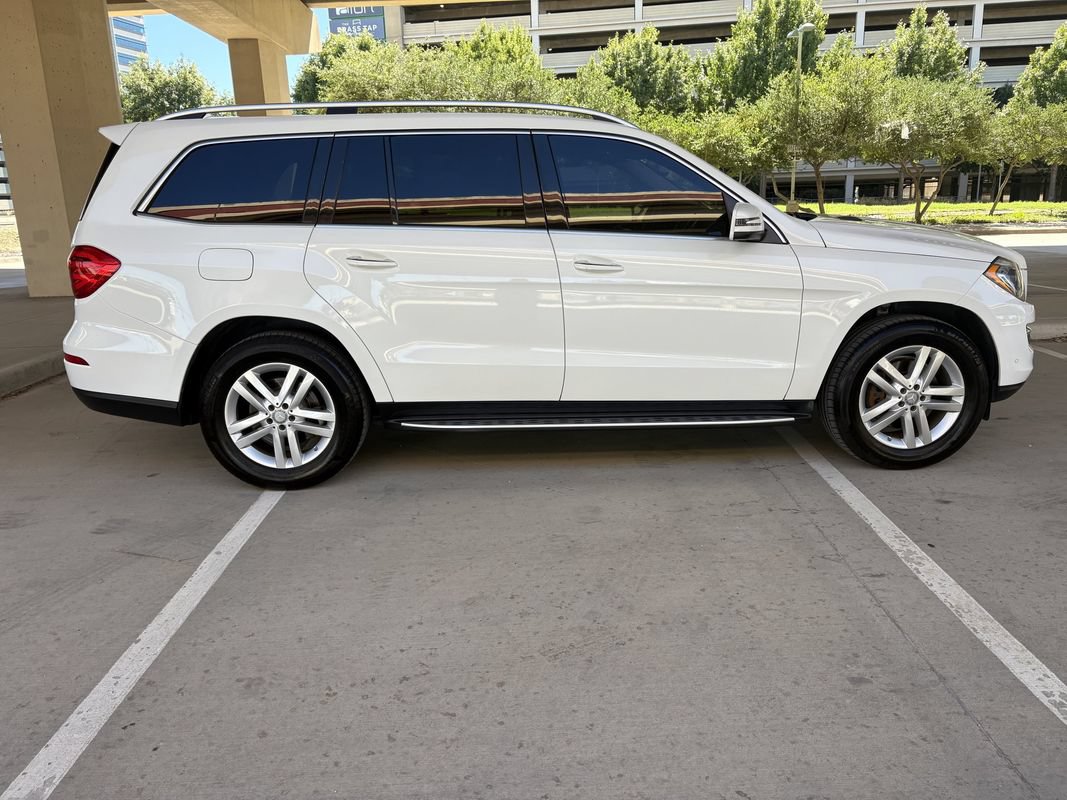 Used 2015 Mercedes-Benz GL 450 4MATIC image 5