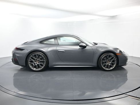 Used 2025 Porsche 911 Carrera image 16